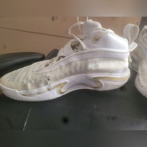 Nike Jordan 34 men's basketball shoe size 11